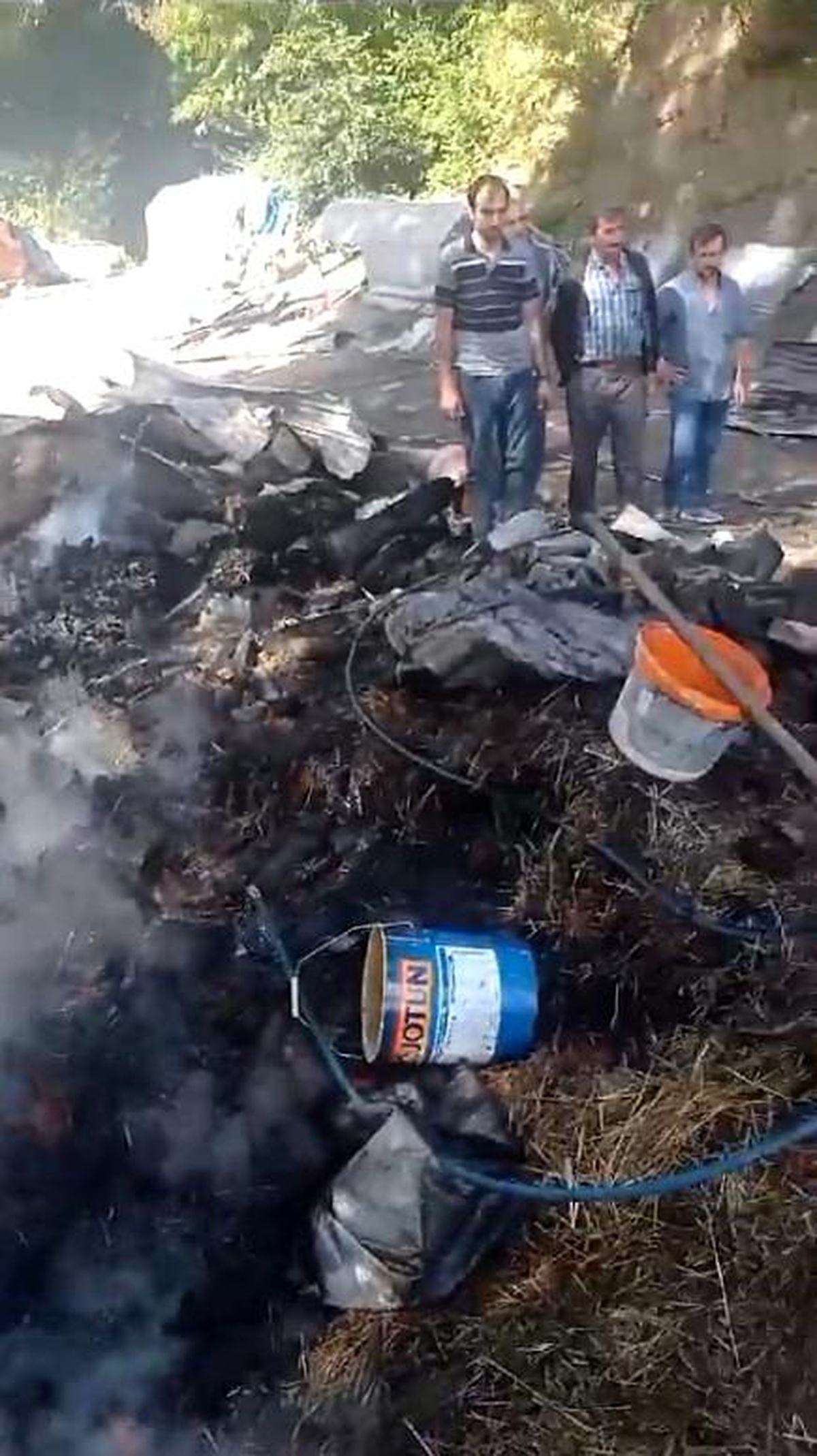 Kastamonu\'da çıkan yangında samanlık ve otomobil tamamen yanarak kullanılamaz hale geldi