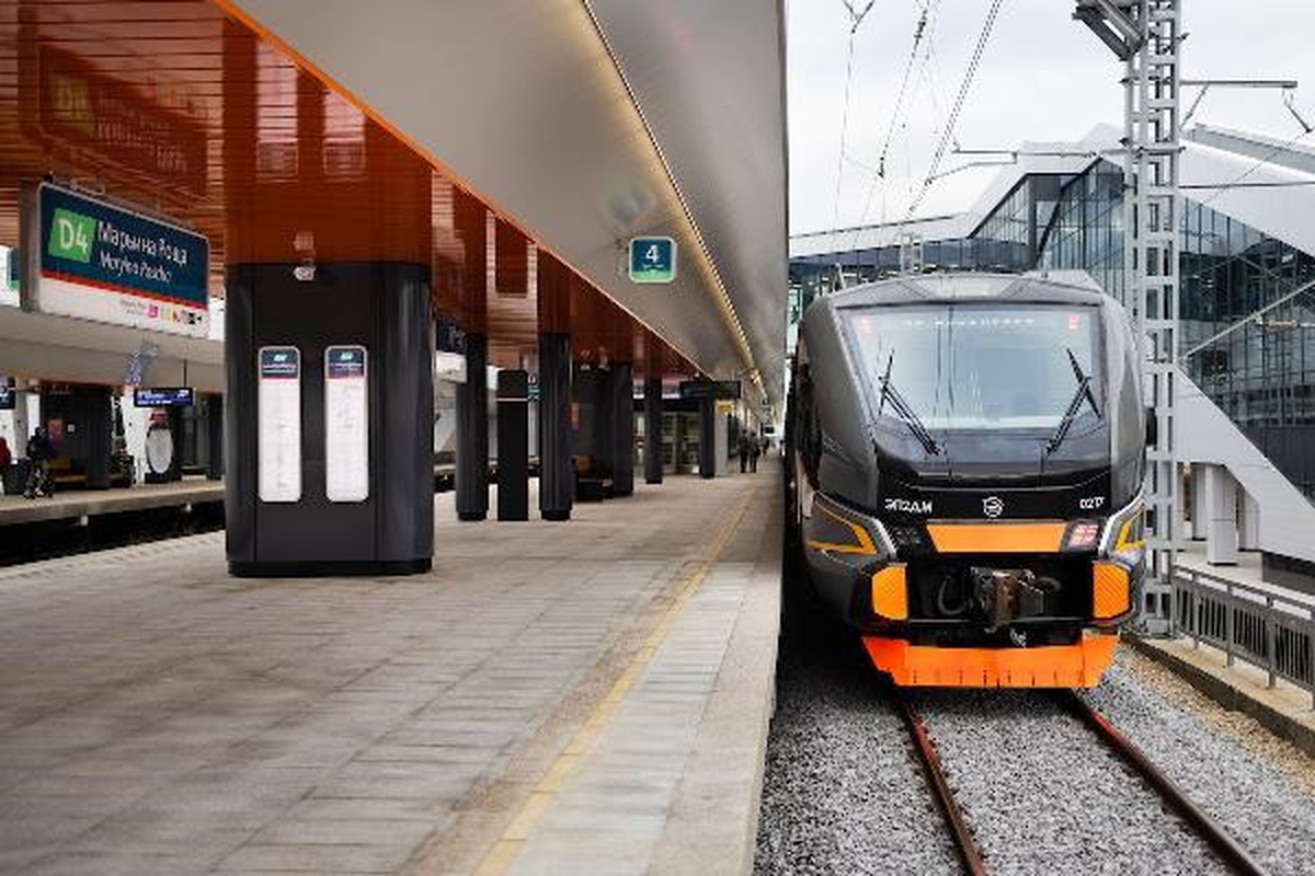 Moskova Metrosu\'nun 86 kilometrelik transit hattı hizmete açıldı