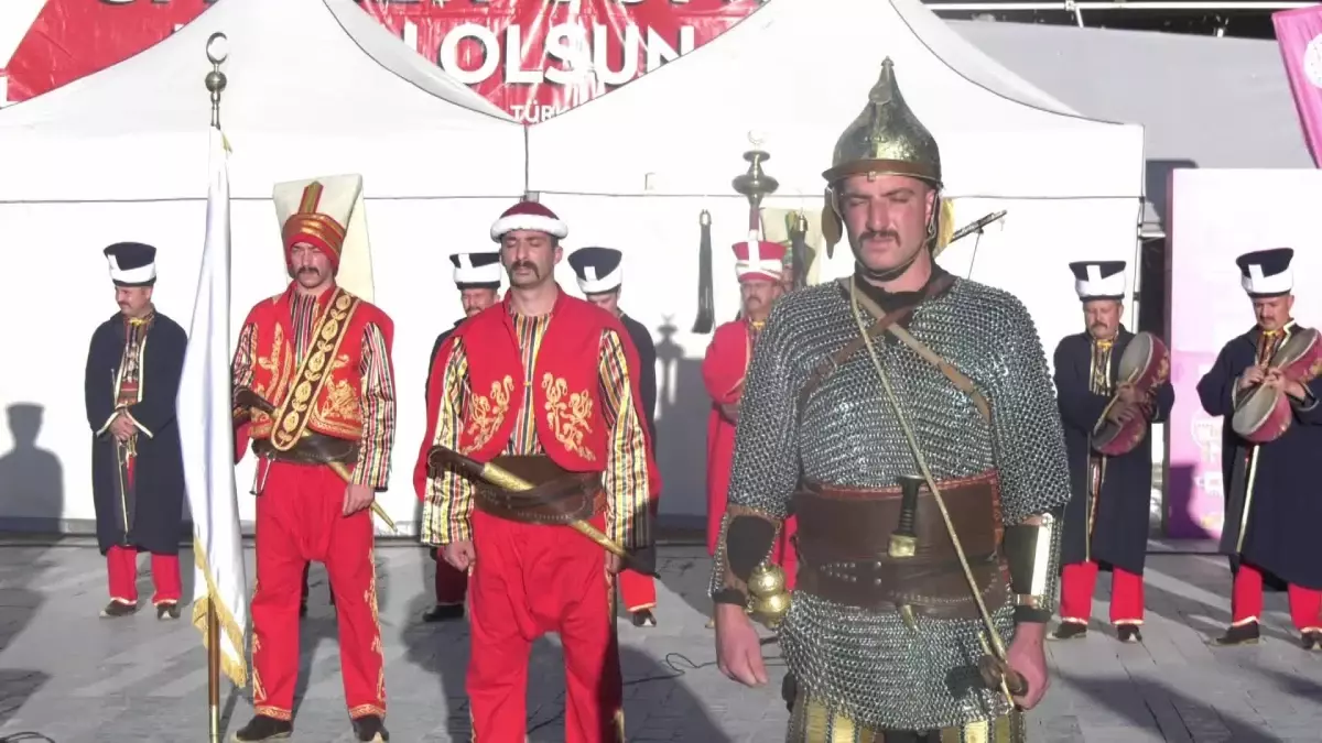 Milli Savunma Bakanlığı Mehteran Ekibi Ankara\'da sahne aldı