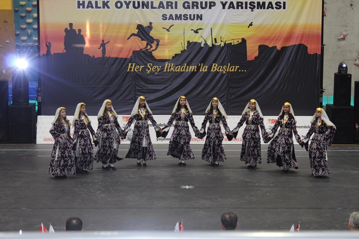 Halk Oyunları Kulüpler Arası Grup Yarışması Samsun\'da Gerçekleştirildi