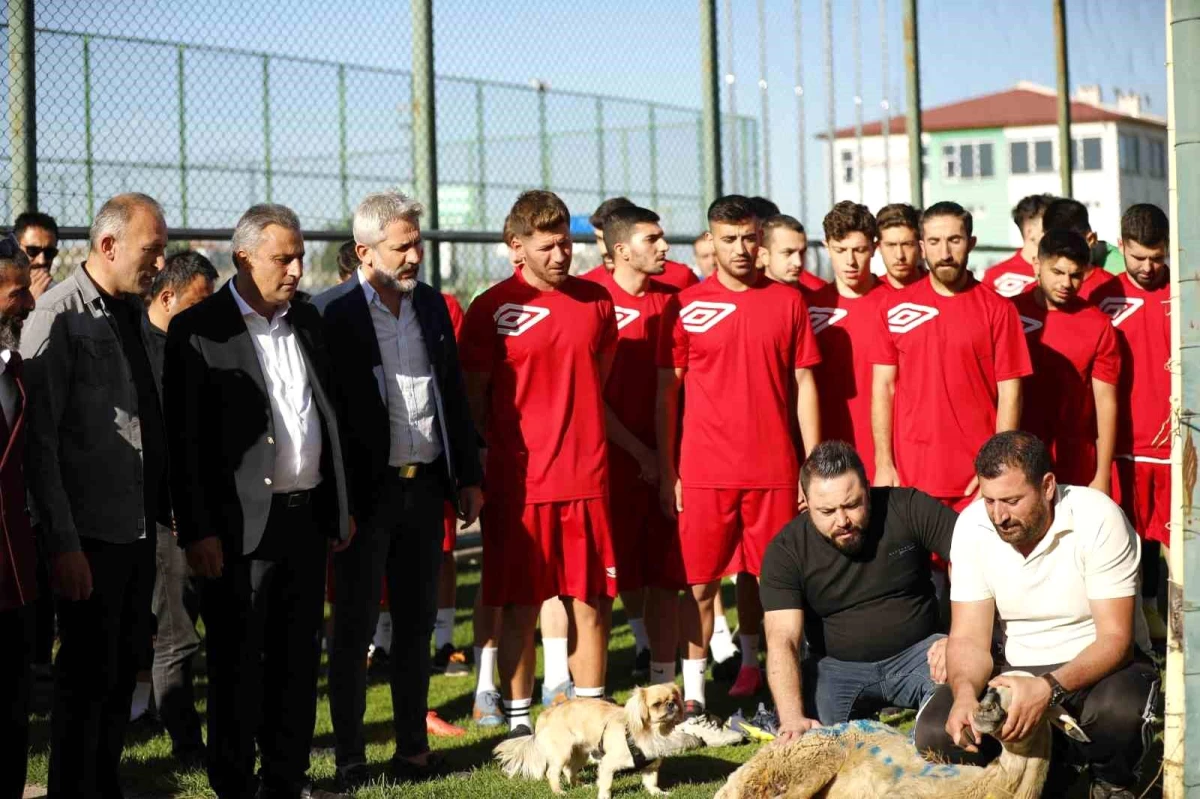 Sivas Dört Eylül Spor Kulübü Sezonun İlk Antrenmanını Gerçekleştirdi