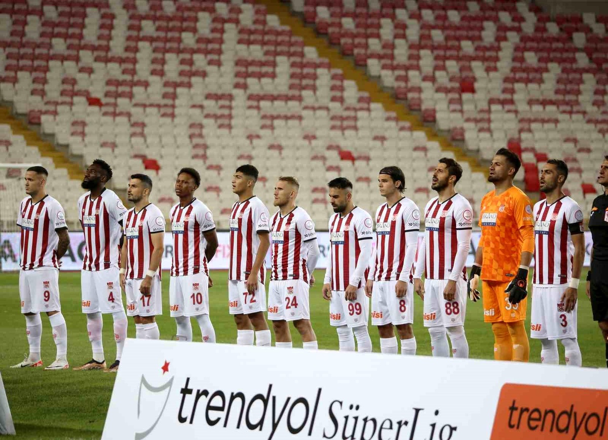 EY Sivasspor, MKE Ankaragücü\'ne mağlup oldu