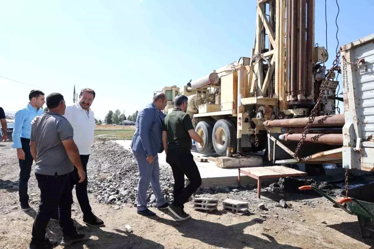 Aziziye\'de Yeni Enerji Dönemi: 70 Derece Sıcaklıkta Termal Su Kaynağı Keşfedildi