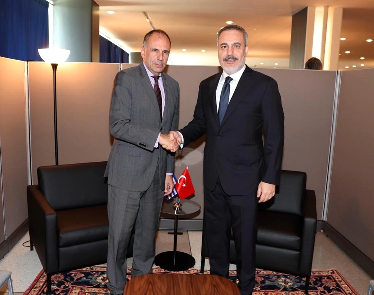 Dışişleri Bakanı Hakan Fidan, Azerbaycan Dışişleri Bakanı ile görüştü