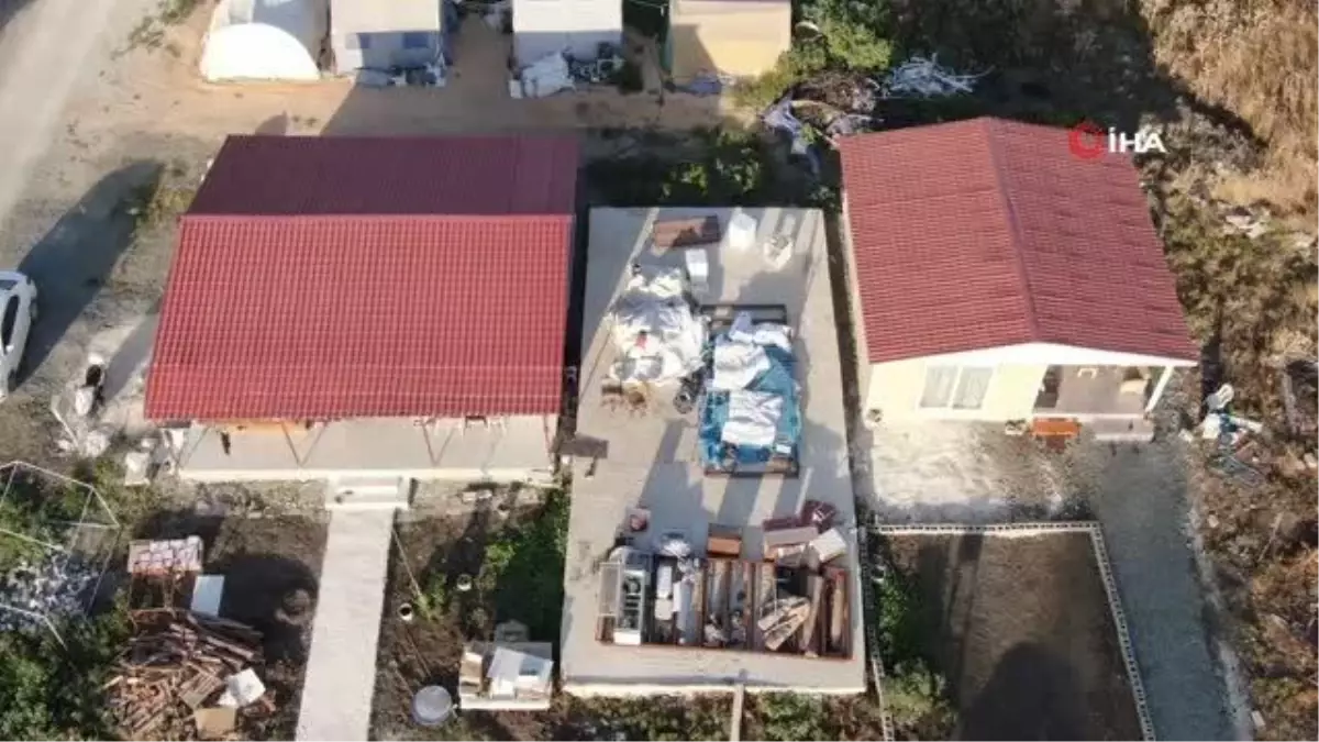 Depremzedelerin umudu çalındı: Evleri yıkılan aileler dolandırıldı