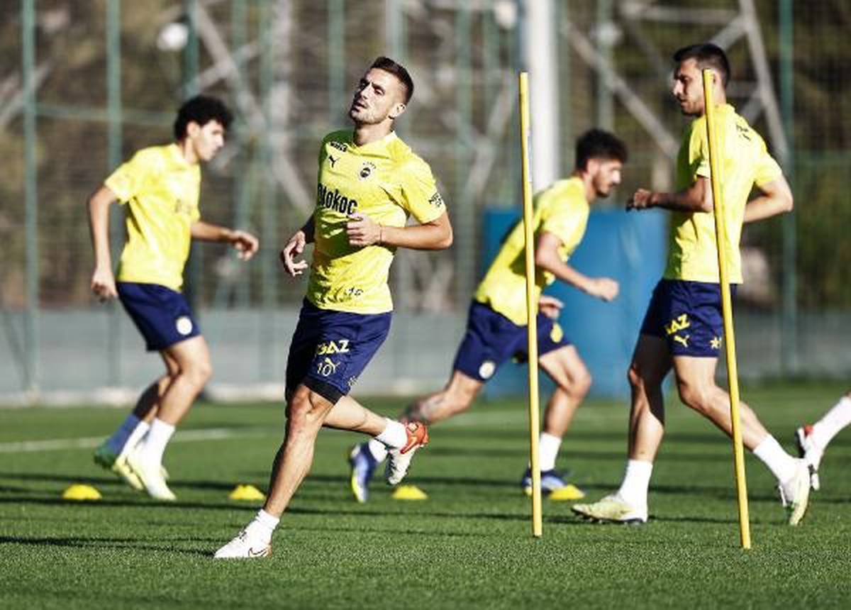 Fenerbahçe, Nordsjaelland maçı için hazırlıklarını sürdürdü