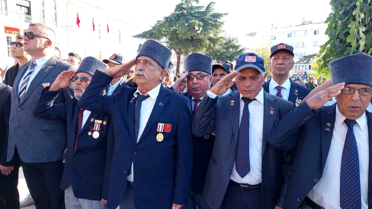 Tekirdağ\'da Gaziler Günü için çelenk sunma töreni düzenlendi