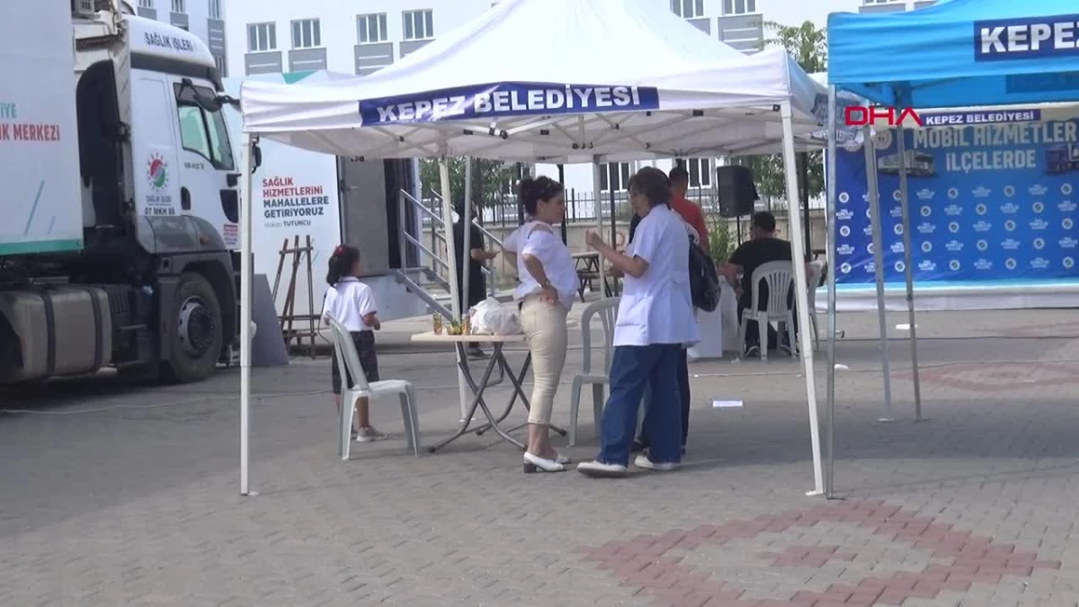 Kepez Belediyesi\'nin mobil sağlık merkezi ve bilim tırı Manavgat\'ta hizmet vermeye başladı