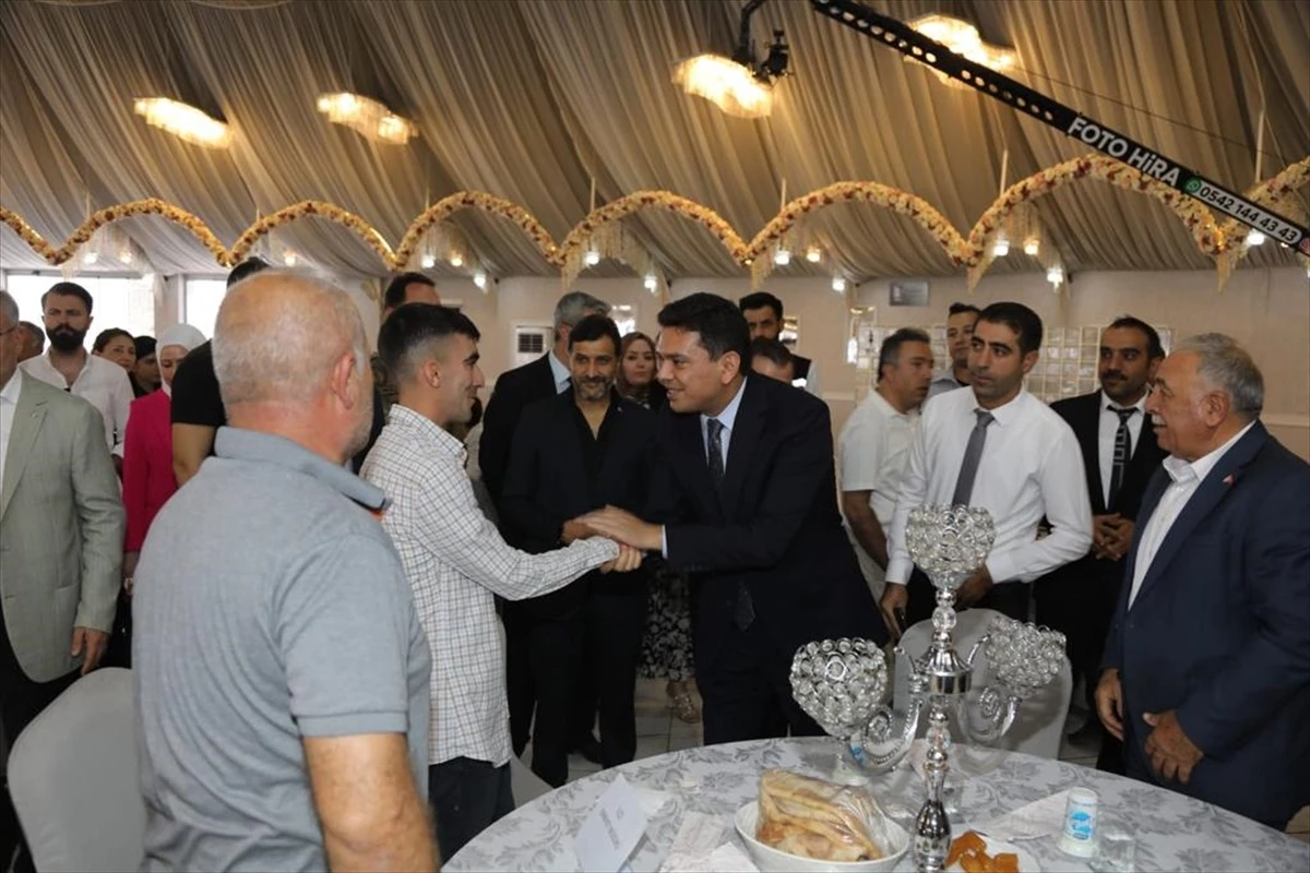 Kızıltepe Kaymakamı ve Belediye Başkan Vekili Şahin gazilerle yemekte bir araya geldi