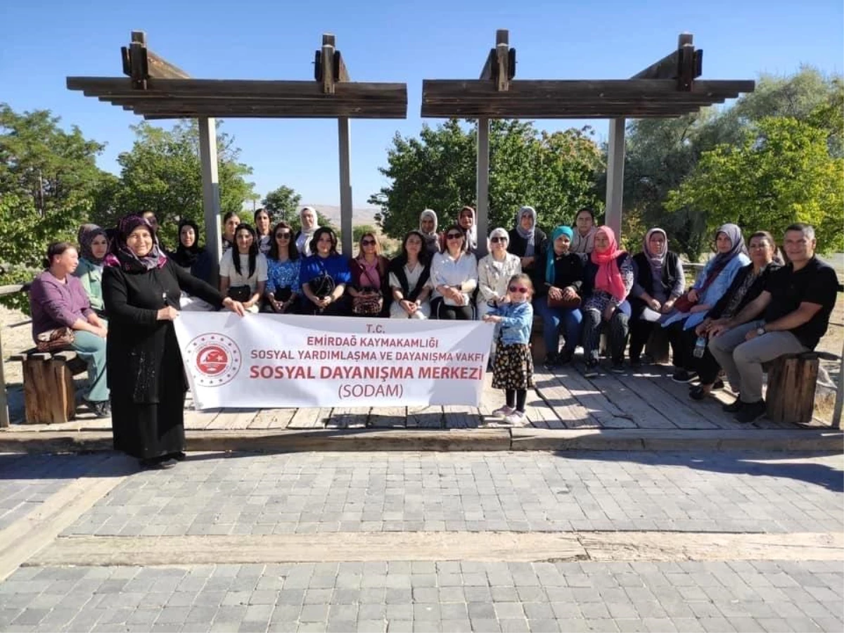 Afyonkarahisar Emirdağ Kaymakamlığı SODAM Kursiyerlerine Kapadokya Gezisi Düzenledi