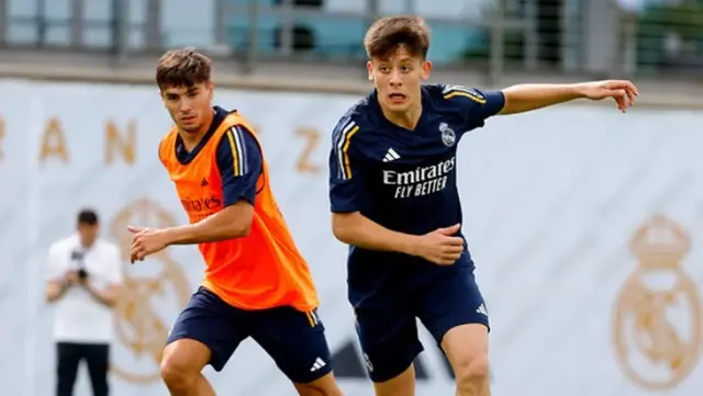 Müjdeyi Ancelotti verdi! İşte Arda Güler'in sahalara döneceği tarih Müjdeyi Ancelotti verdi! İşte Arda Güler'in sahalara döneceği tarih