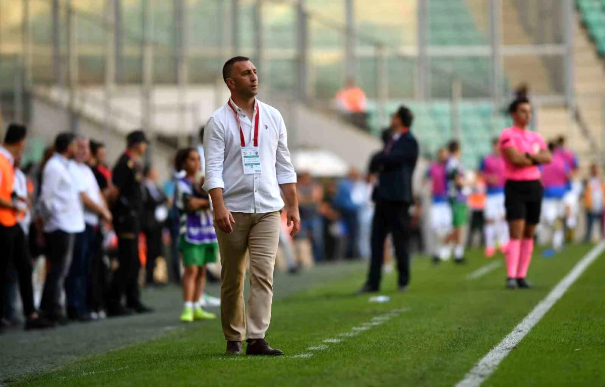 Bursaspor Teknik Sorumlusu Nedim Vatansever, Murat Sözkesen\'in takıma fayda sağlayacağını söyledi