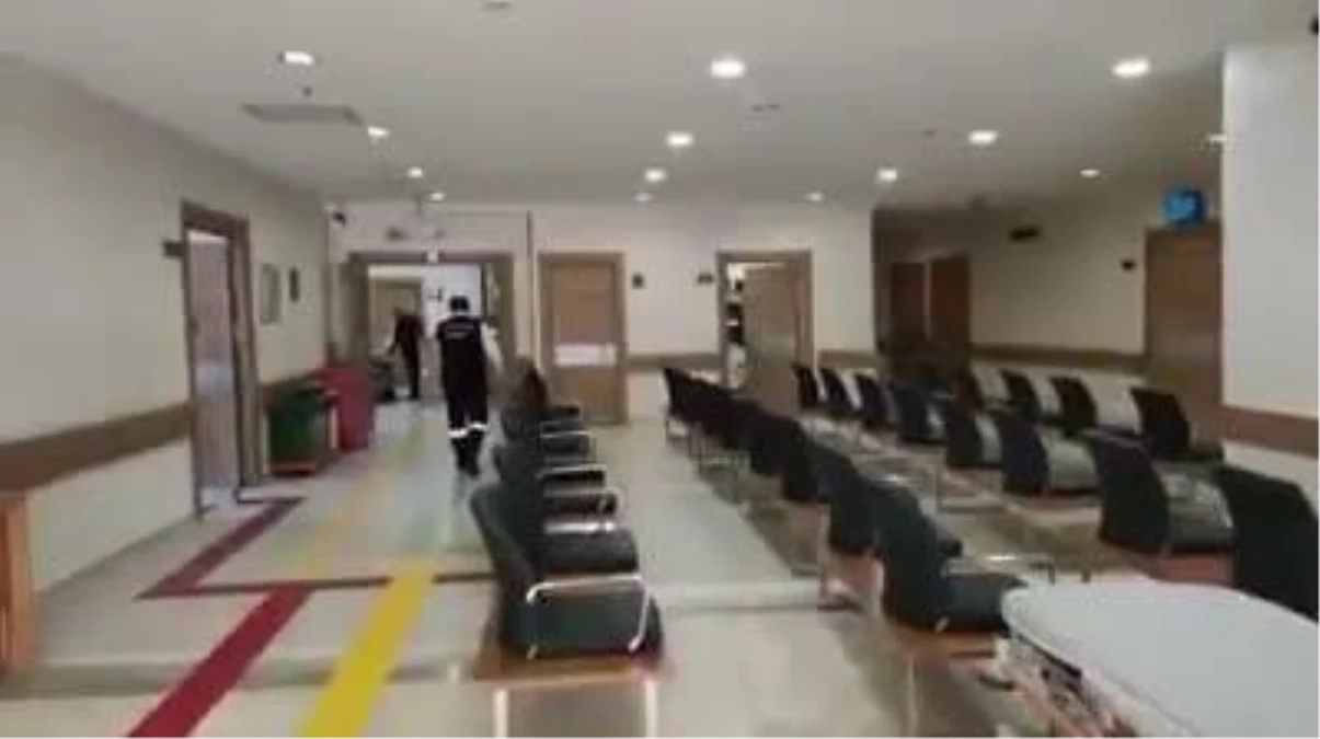 Şanlıurfa Mehmet Akif İnan Eğitim ve Araştırma Hastanesi\'nde Doktorlara Saldırı
