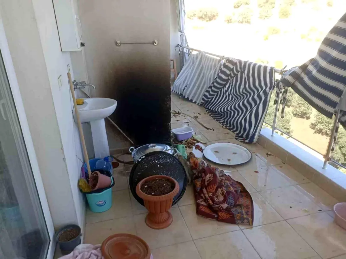 Aydın\'da Evde Tarhana Kaynatırken Yangın Çıktı