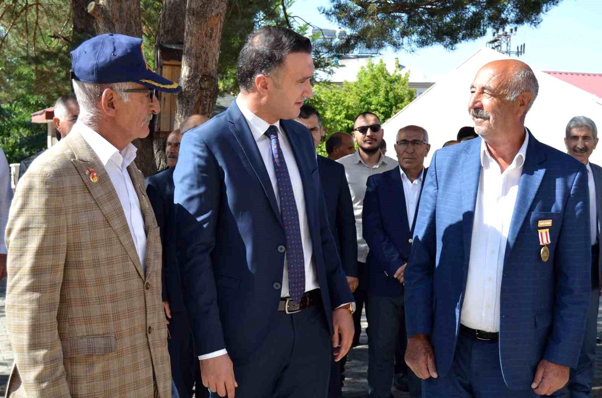 Varto\'da Gaziler Günü Töreni Düzenlendi