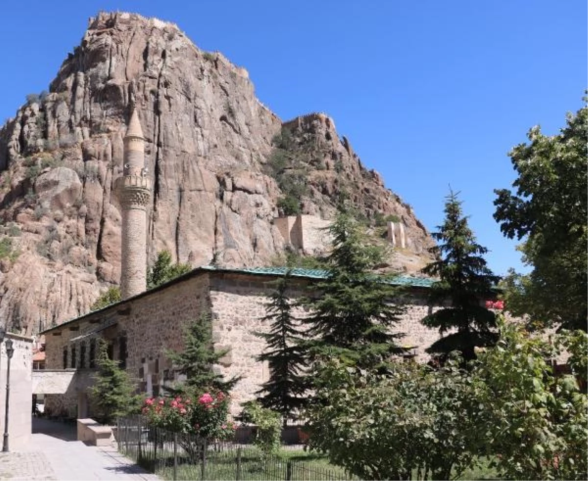 Afyonkarahisar Ulu Cami UNESCO Dünya Miras Listesi\'ne girdi