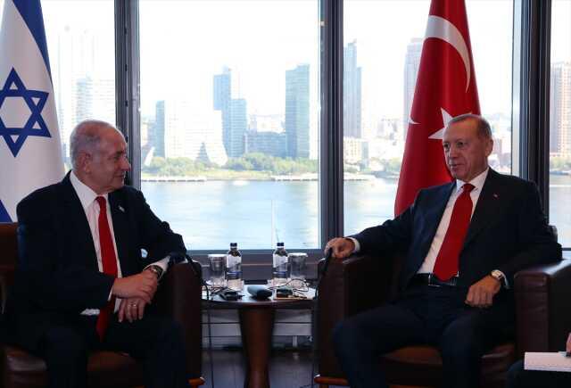 Erdoğan'la bir araya gelen Netanyahu'nun 'kravat' iltifatı, görüşmeye damga vurdu: İkili ilişkilerimizin geliştiğinin göstergesi