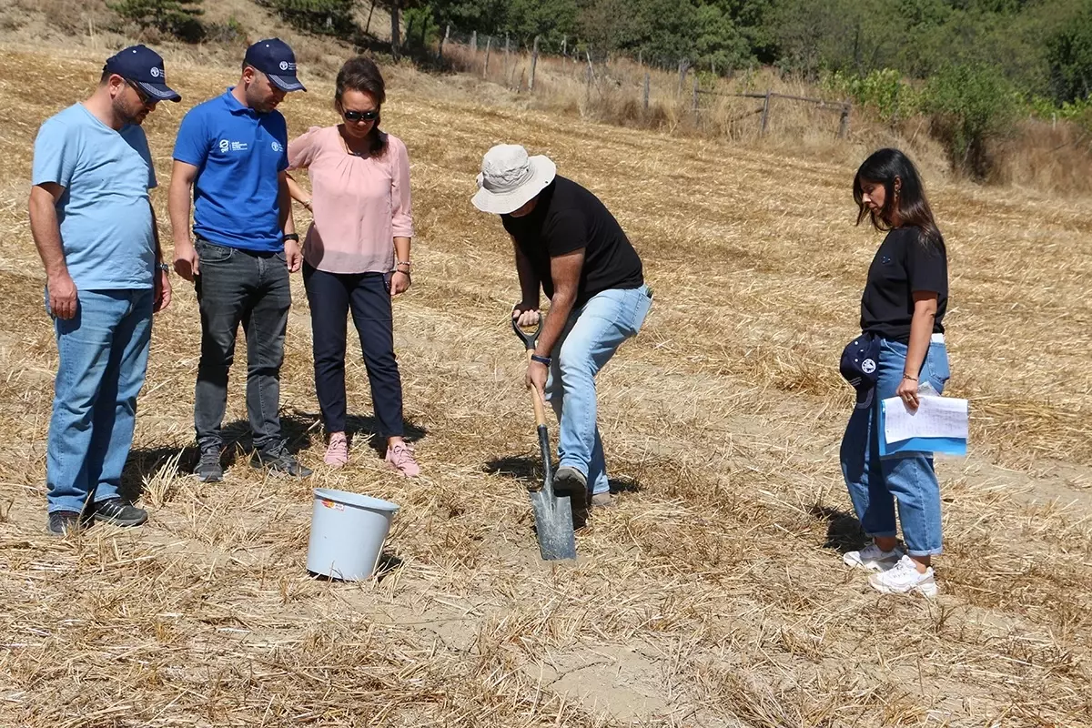 Bolu\'da FAO ve Tarım Bakanlığı iş birliğiyle toprak numuneleri alındı