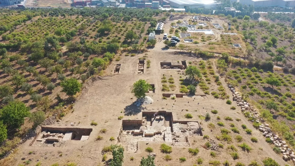 Gaziantep\'teki Dülük Antik Kenti mühür baskı buluntularıyla öne çıkıyor