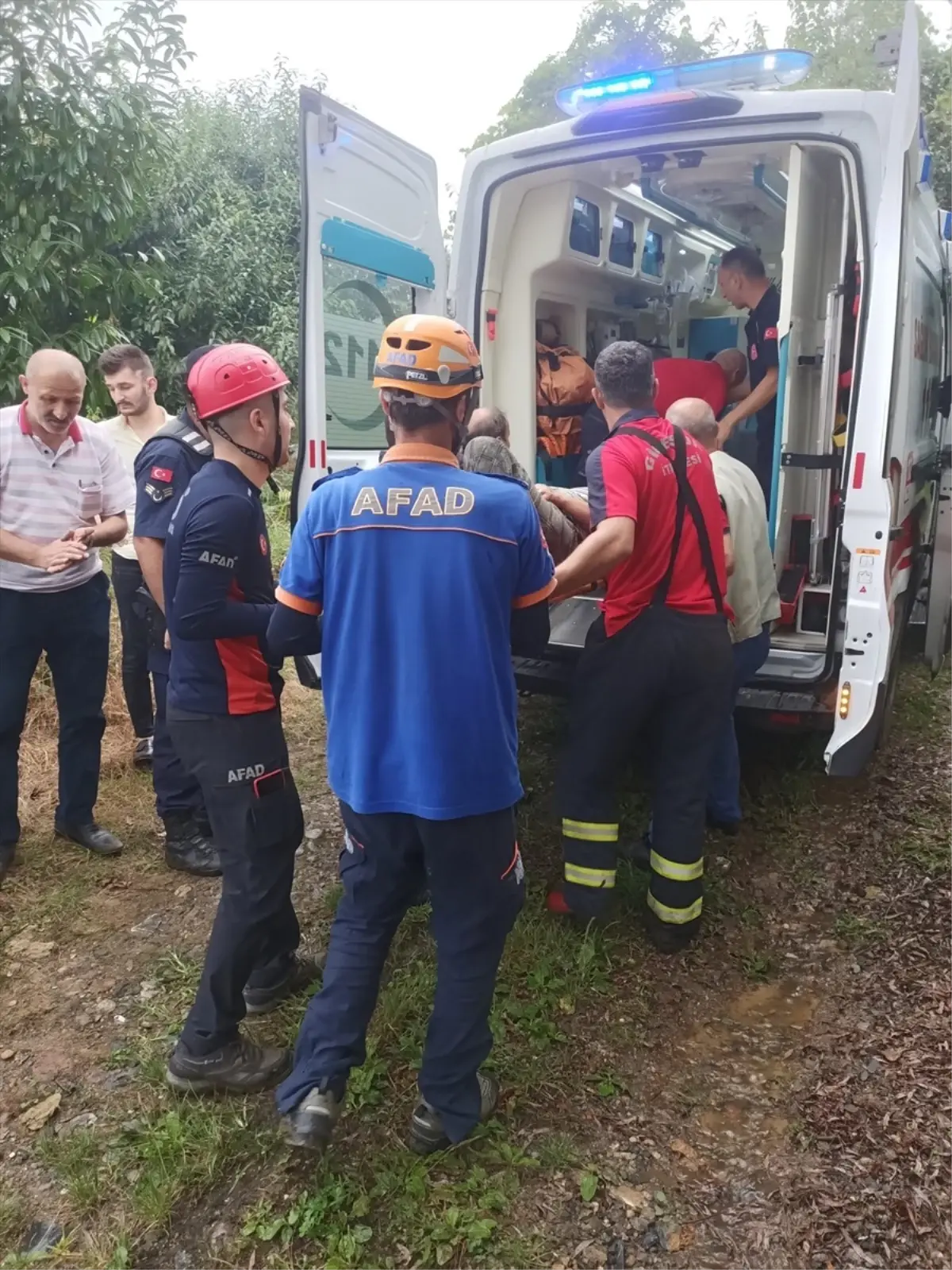 Giresun\'da boş su deposuna düşen kişi kurtarıldı