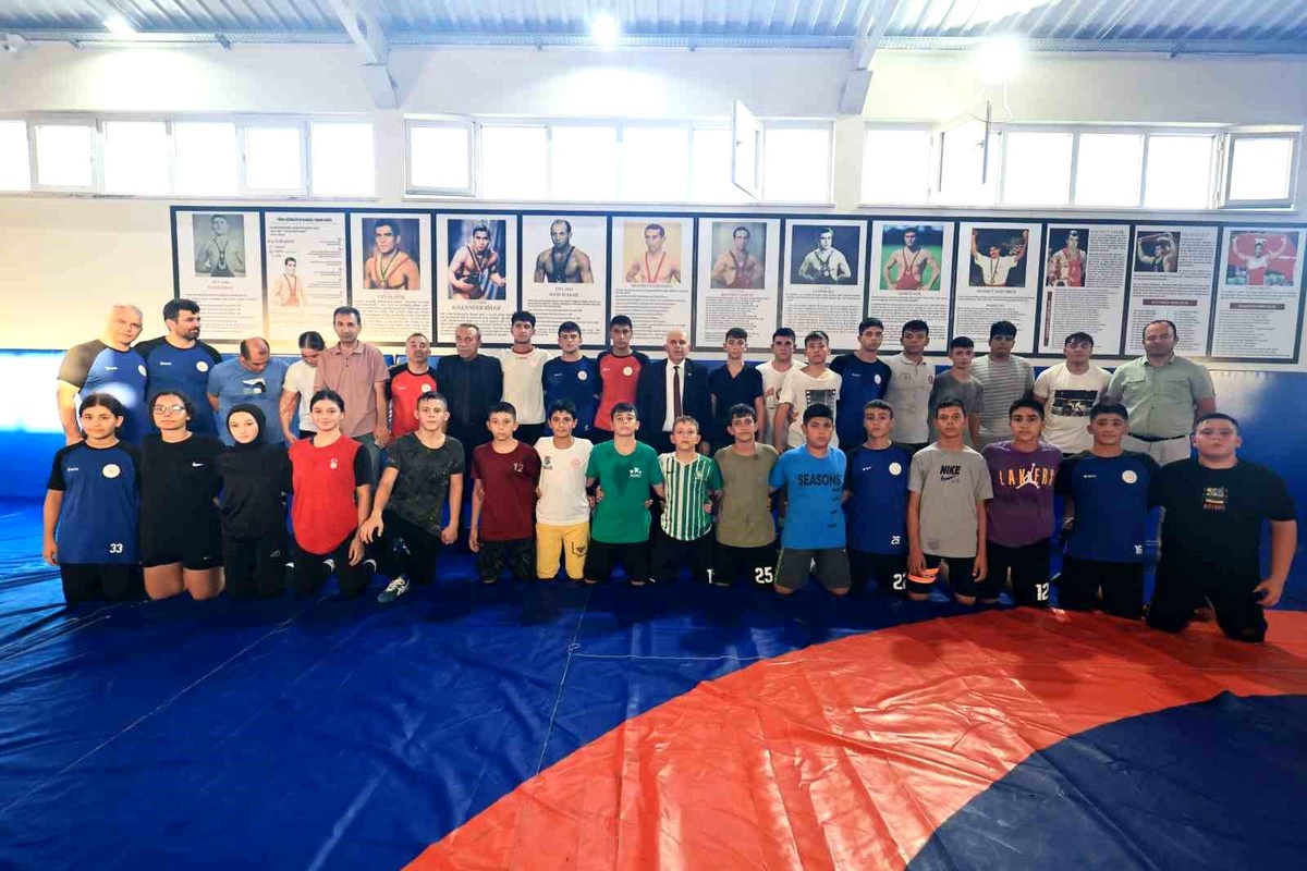 Denizli Güreş Eğitim Merkezi 2023-2024 Sezonuna Başladı