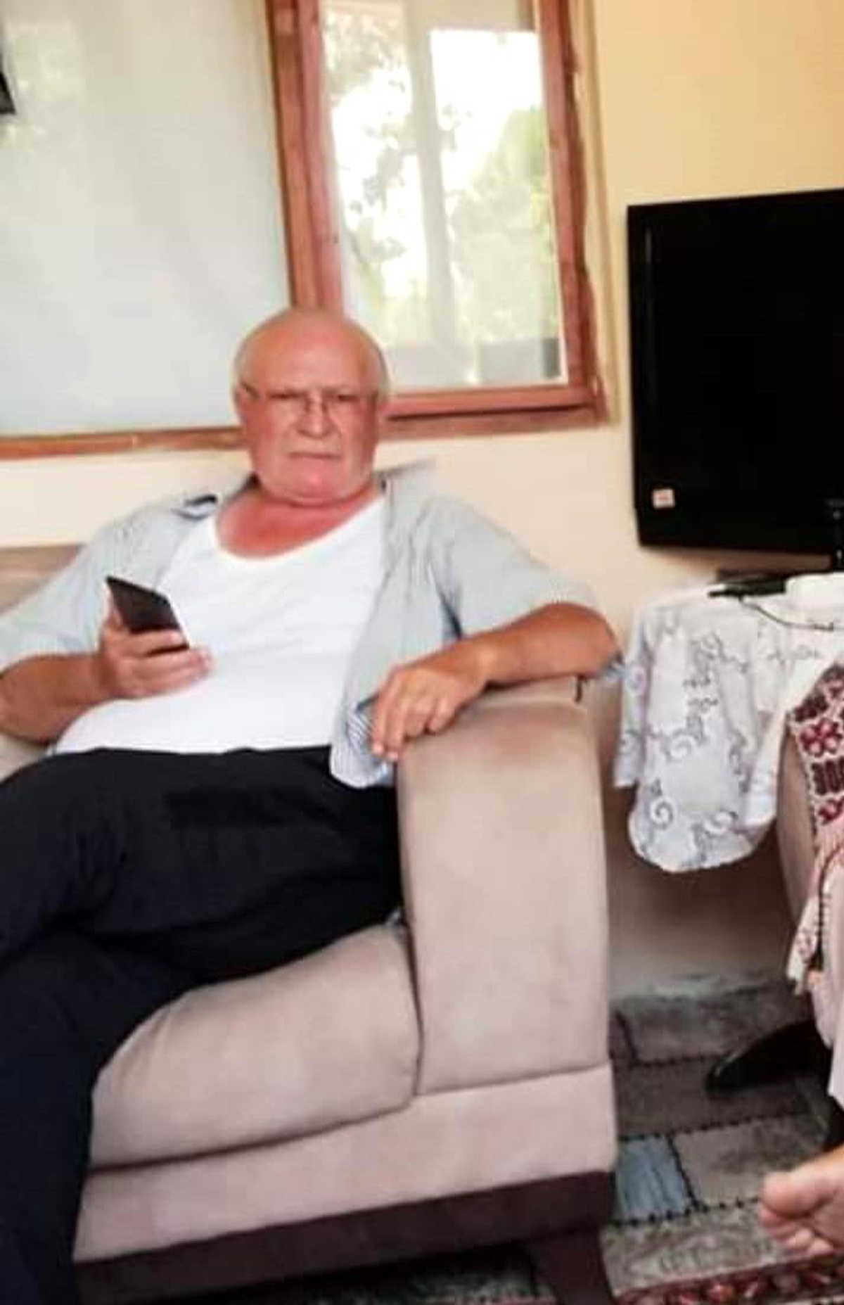 Antalya\'da 70 yaşındaki adam uçurumdan düşerek hayatını kaybetti