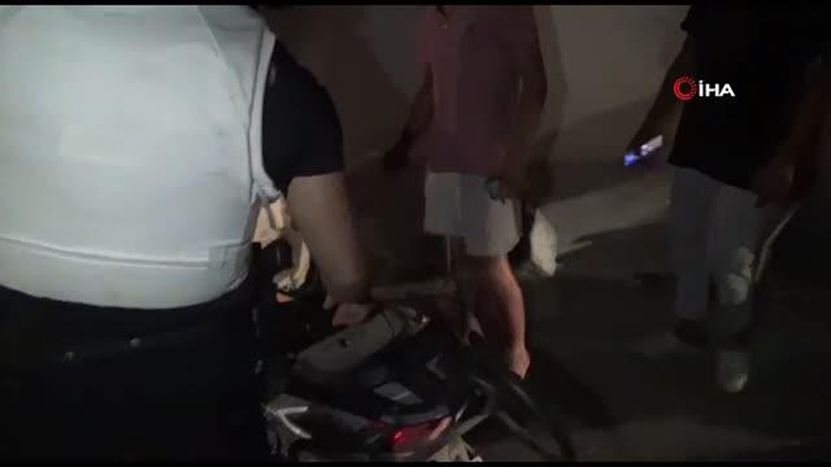 Adana\'da Narkotik Uygulaması Sonucu 2 Kişi Yakalandı