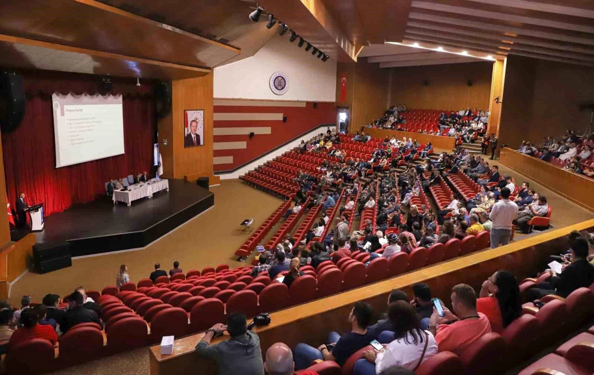 Atatürk Üniversitesi\'nde Yeni Dönem Öncesi Oryantasyon Programı Düzenlendi