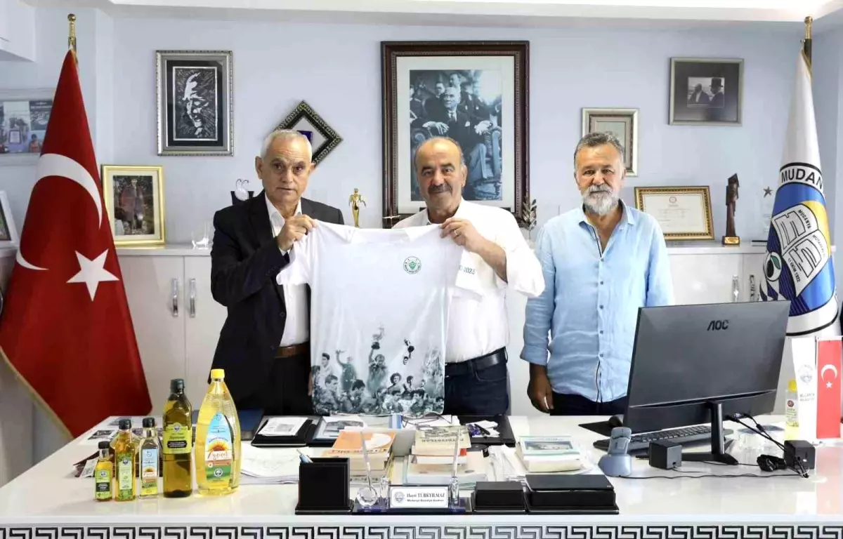 Bursaspor Başkanı Mudanya Belediye Başkanı\'nı ziyaret etti