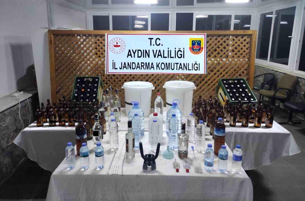 Aydın Çine\'de Sahte Alkol İmalathanesine Baskın: 2 Şüpheli Yakalandı