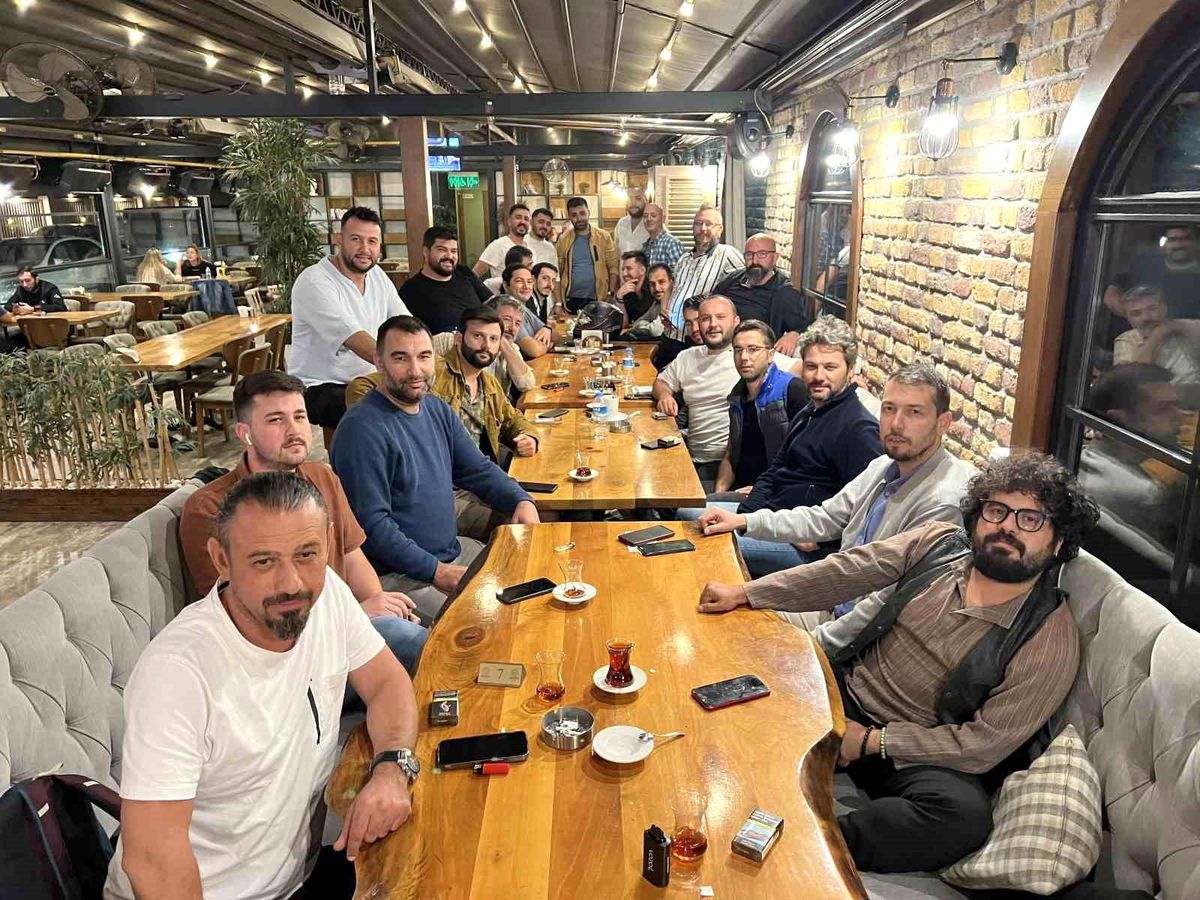 Eskişehir\'de Fotoğrafçılar 2024 Düğün Sezonu İçin Taban Fiyat Belirledi