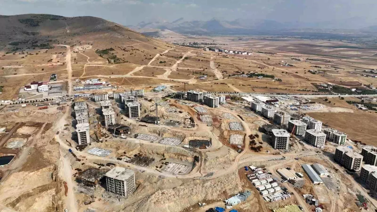 Kahramanmaraş\'ta İş Makinesi Kazası: Bir İşçi Hayatını Kaybetti