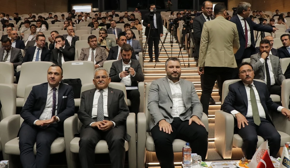 OSBÜK Kayseri\'de İç Anadolu Bölge Toplantısı Yaptı