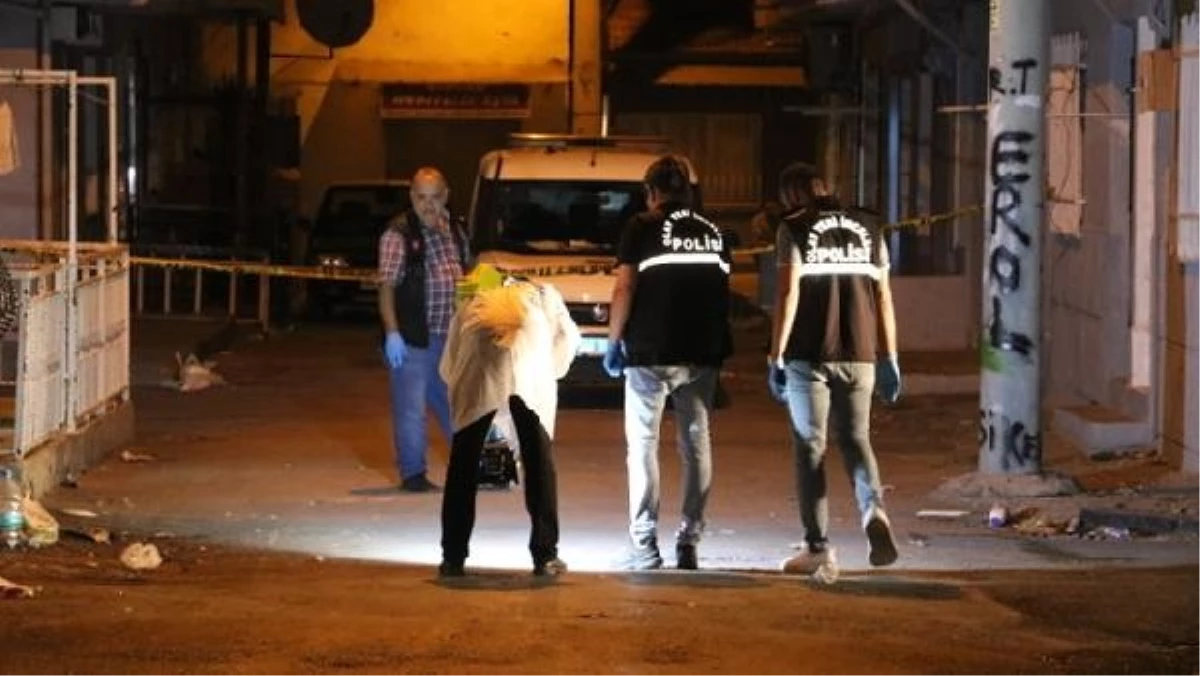 İzmir\'de silahlı kavga: 2 kişi yaralandı