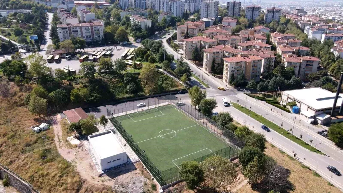 Yıldırım Belediyesi, Gençlere Spor Alanları Kazandırıyor