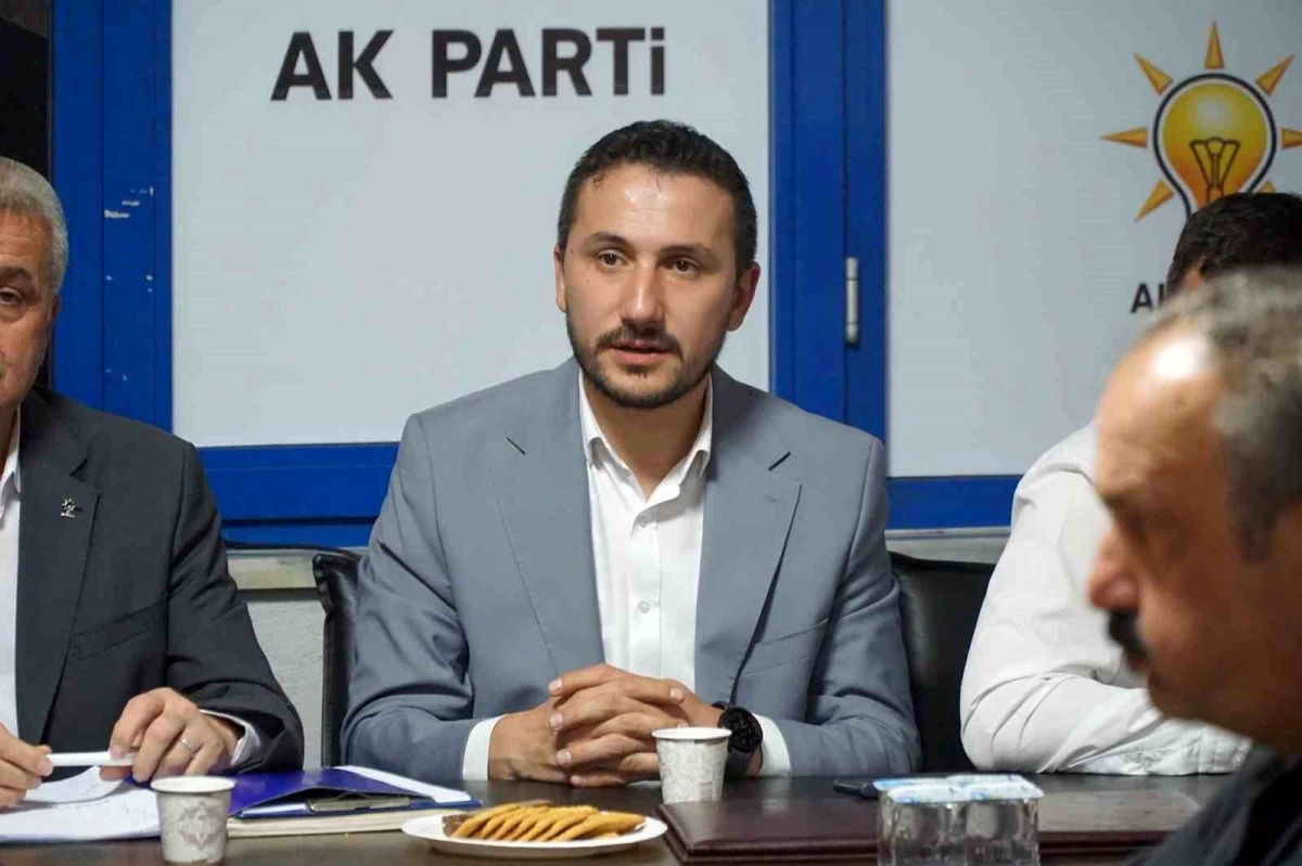 AK Parti Düzce İl Başkanı, istifa eden ilçe başkanlarına teşekkür etti