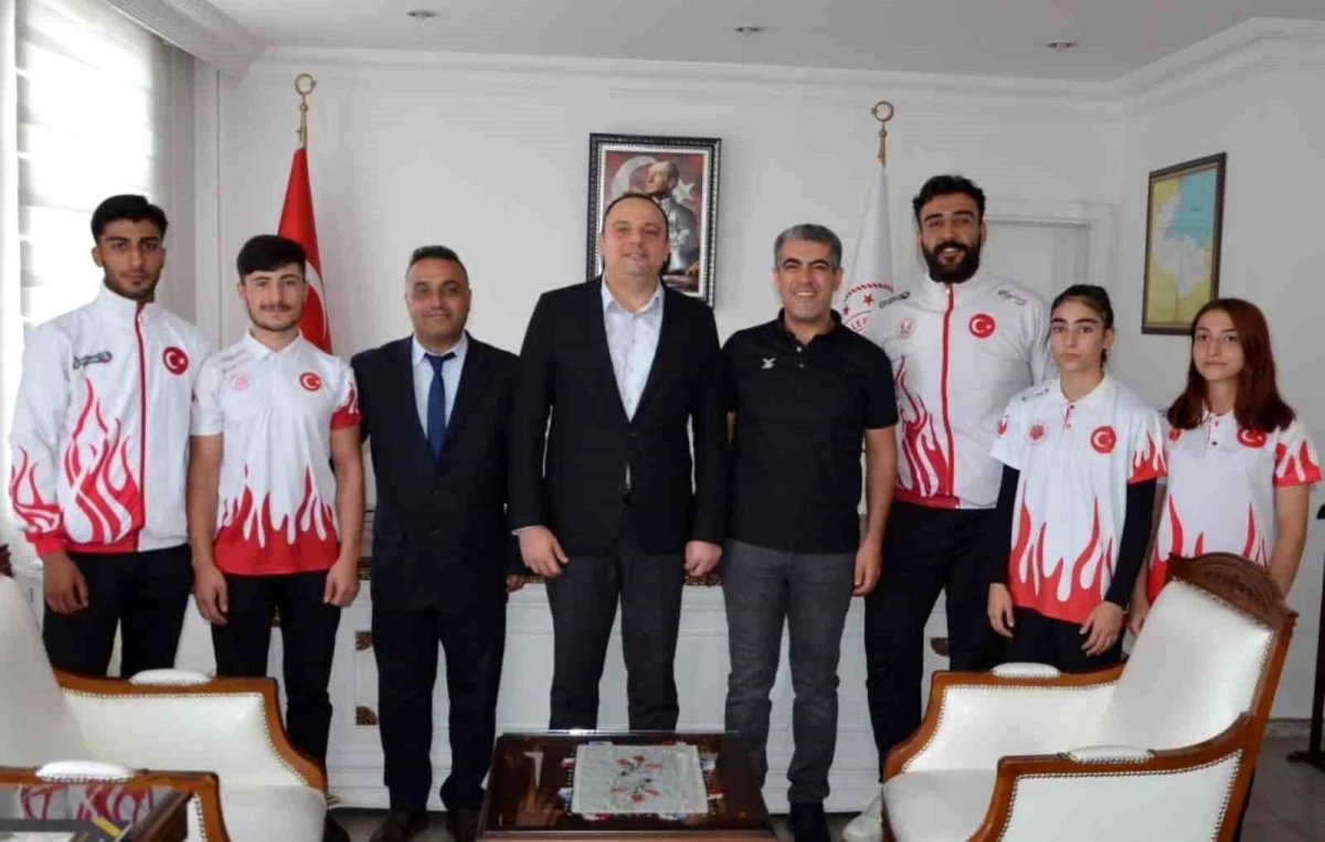 Bitlisli Genç Sporcular Antalya\'da Düzenlenecek Dünya Kupası\'na Hazırlanıyor