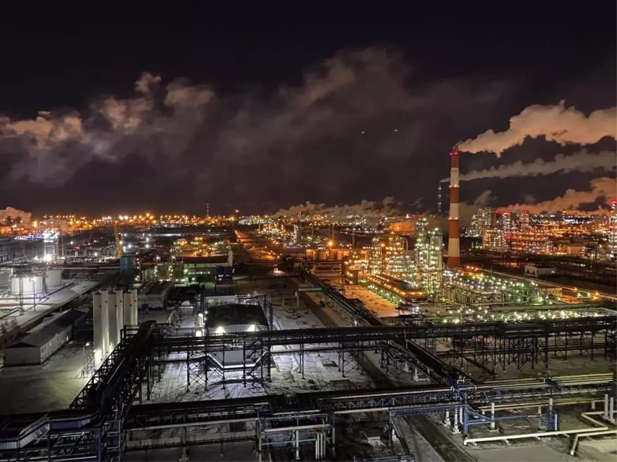 Şirket Genel Müdürü, Şirket Sahibinin İmzasını Taklit Ederek Evrakta Sahtecilik Yaptı