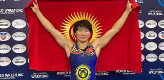 Kırgız Güreşçi Aysuluu Tınıbekova Üst Üste Üçüncü Kez Dünya Şampiyonu