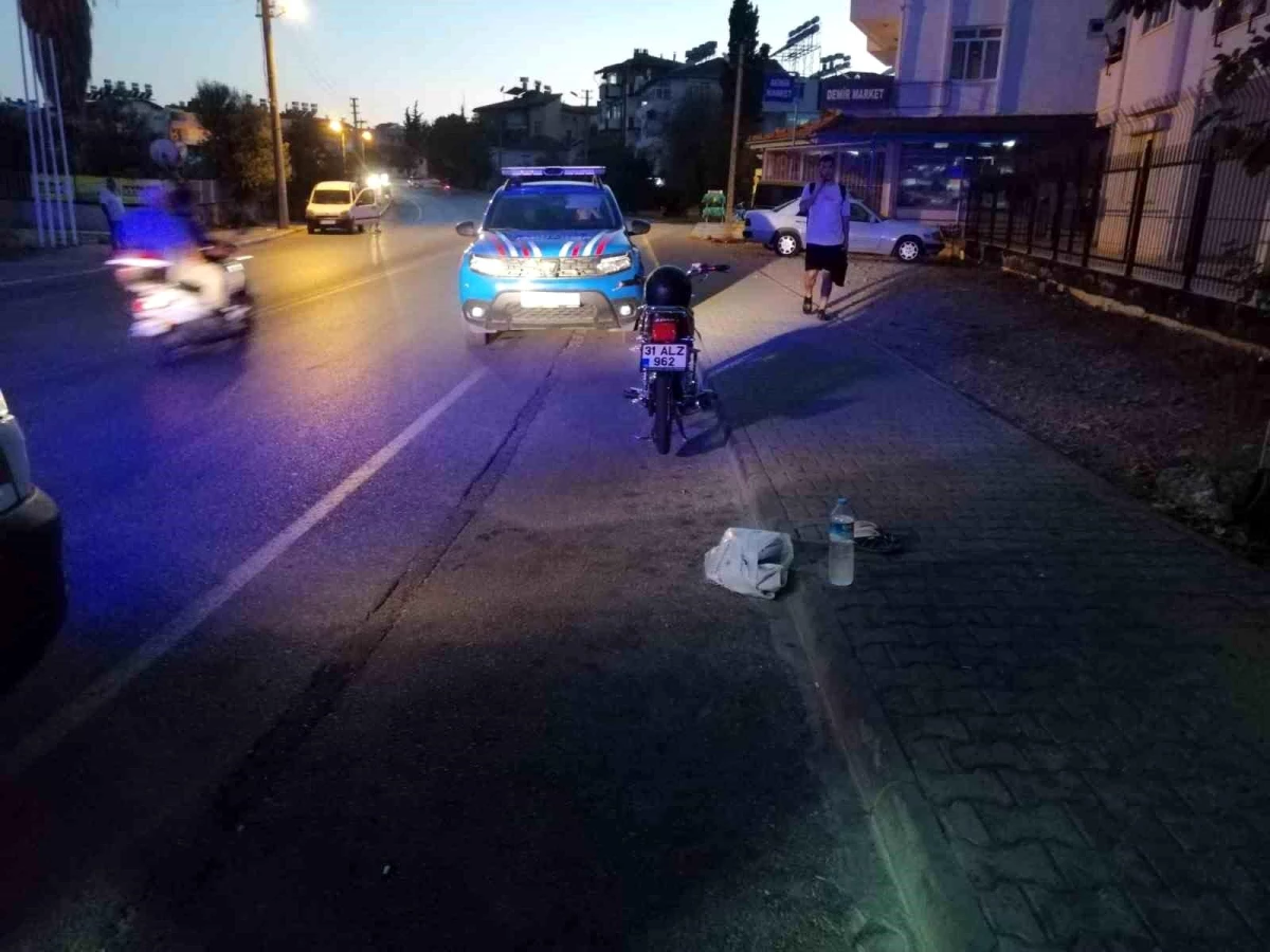 Antalya Manavgat\'ta Motosiklet Kazası: 1 Yaralı
