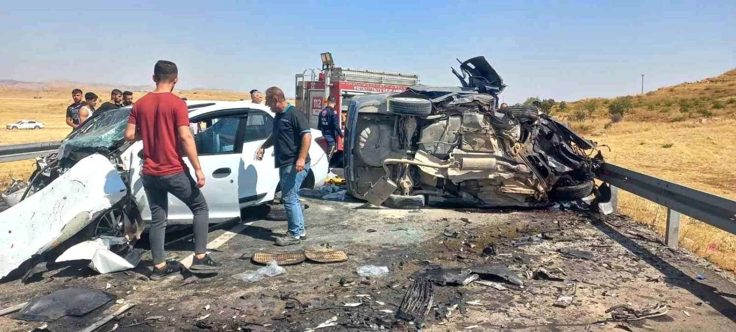 Mardin\'de trafik kazası: 3 kişi yaralandı