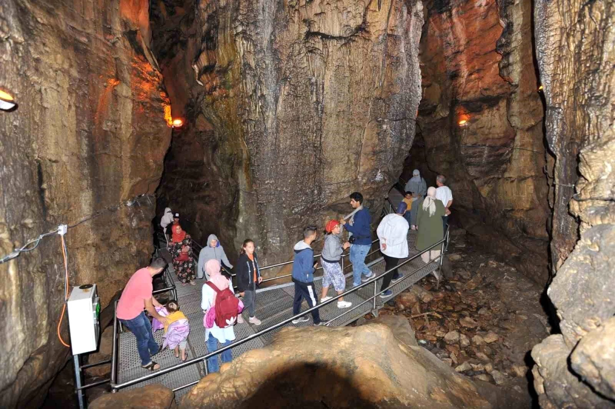 Trabzon\'da Turist Sayısı Geçen Yıla Göre Yüzde 30 Arttı