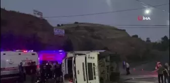 Virajı alamayan kamyon yan yattı: 5 yaralı