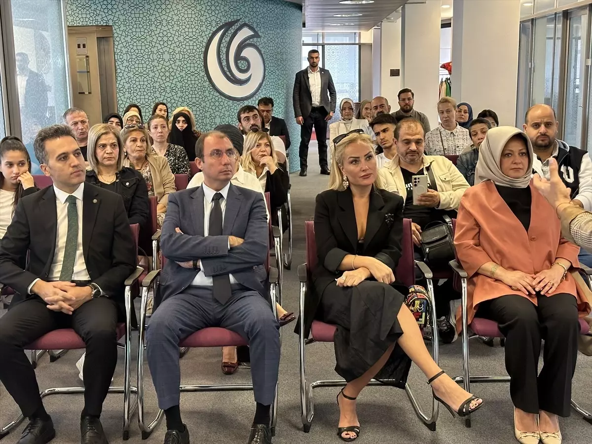 Berlin\'de Depremzedelere Destek Programı Düzenlendi