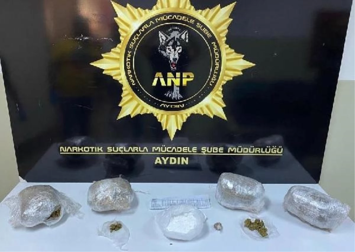 Aydın\'da 2 Otomobilde Uyuşturucu Operasyonu: 2 Kilo Skunk ve 550 Gram Kokain Ele Geçirildi