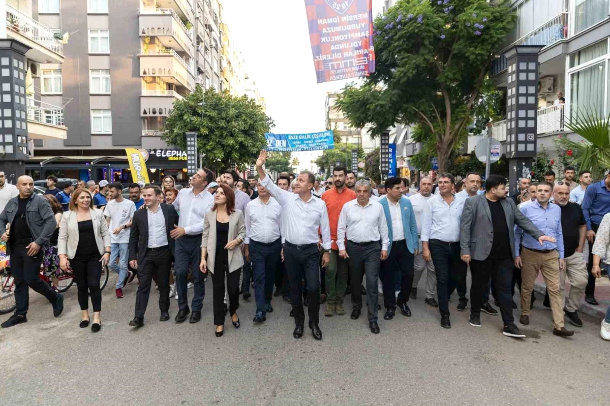Mersin Büyükşehir Belediyesi Arabasız Gün Etkinliği Düzenledi