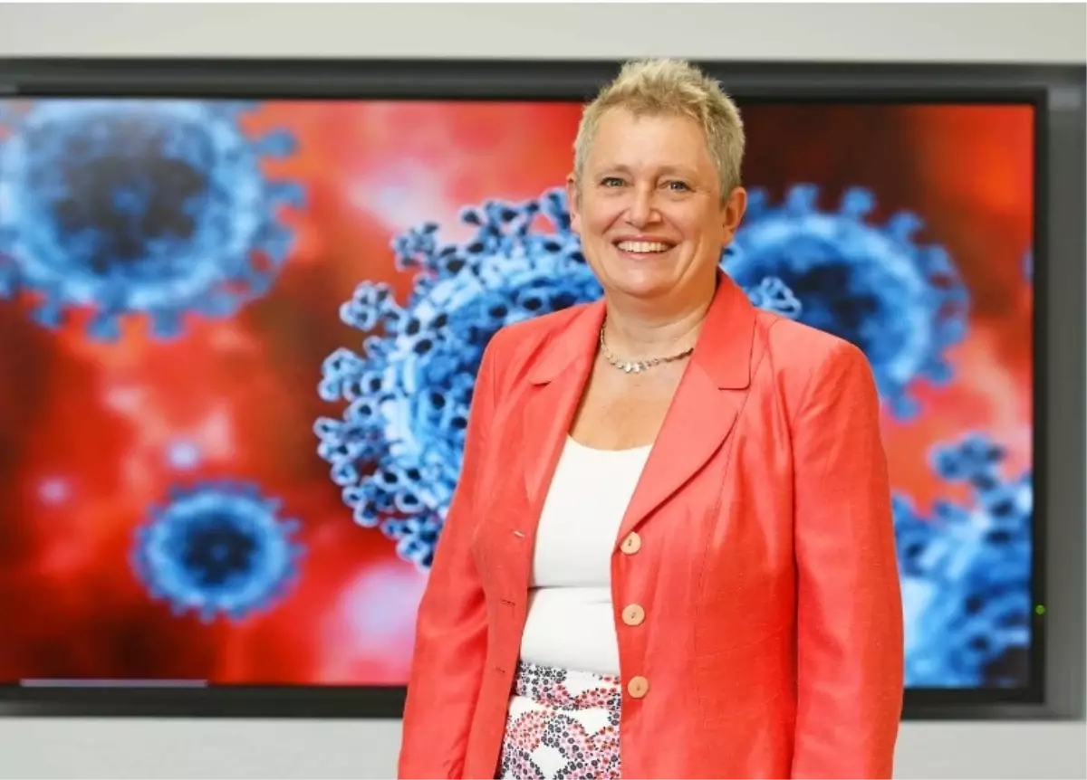 Birleşik Krallık\'ın Covid Aşısı Başkanı: Milyonlarca insanı öldürecek yeni bir pandemi çok yakın