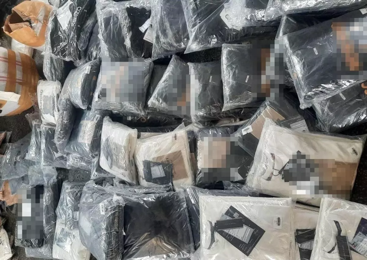 Kapıkule Sınır Kapısında Sahte Ürün ve Uyarıcı Maddeler Ele Geçirildi