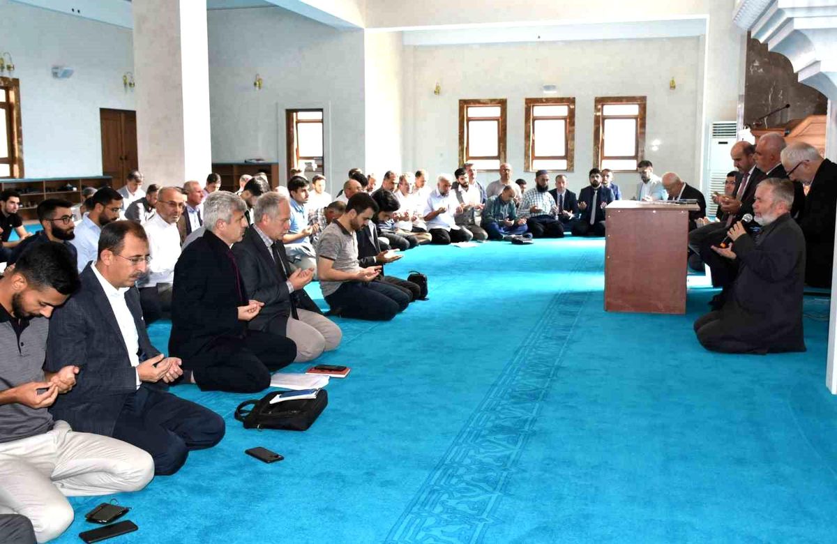 Bilecik İl Müftülüğü, deprem bölgesinde görev alan personele başarı belgesi verdi