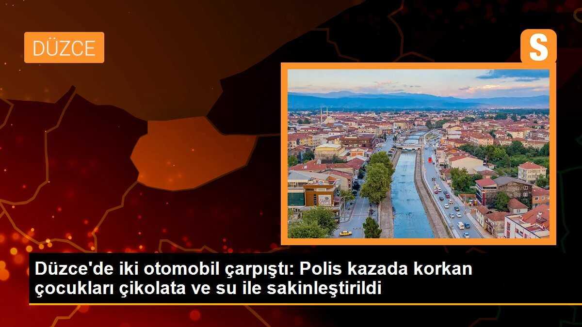 Düzce\'de iki otomobil çarpıştı: Polis kazada korkan çocukları çikolata ve su ile sakinleştirildi